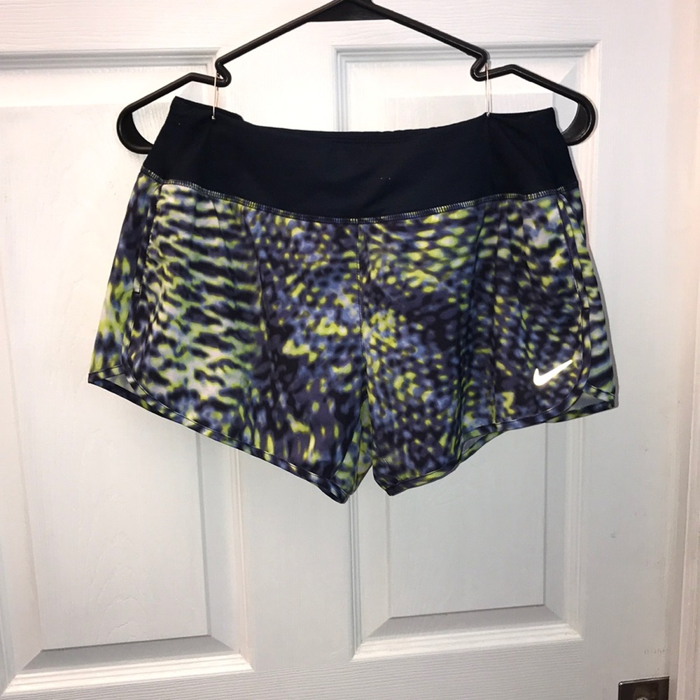 Nike drift running shorts